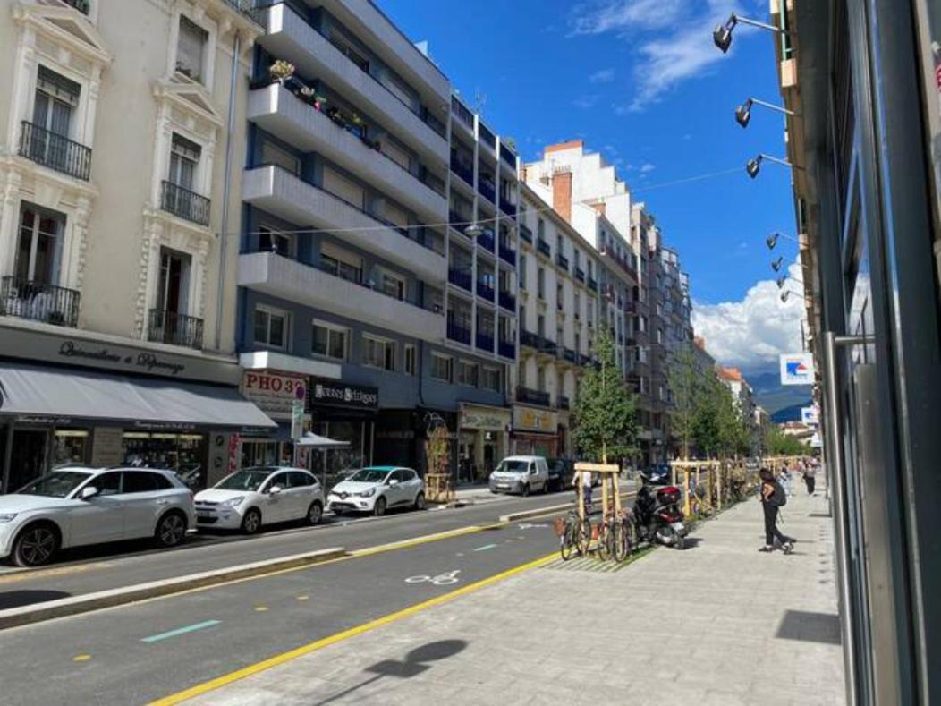 Le Zen appartement balnéo Grenoble Esterno foto